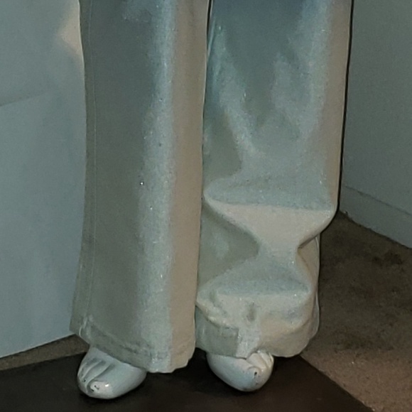 Ombre dyed Blue Jeans - Picture 4 of 9